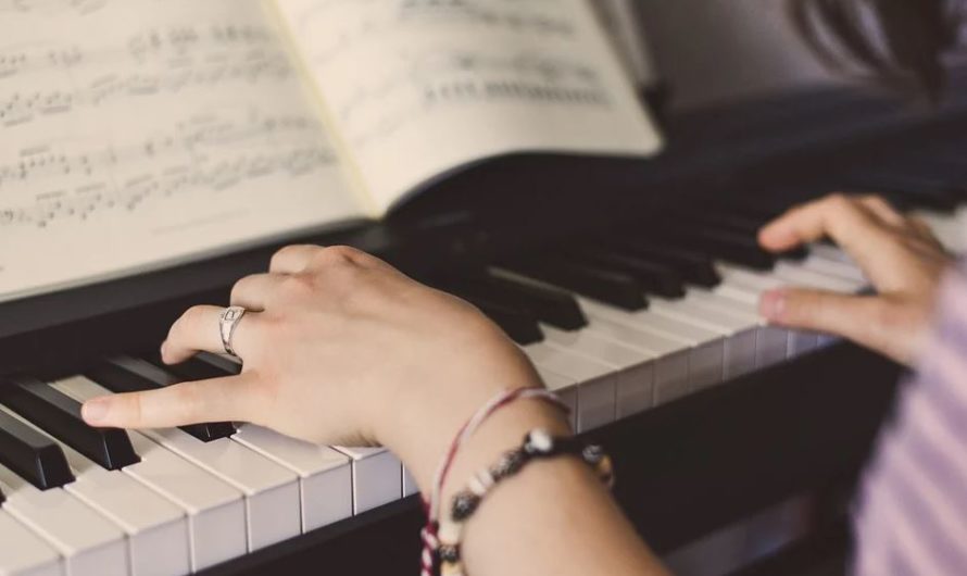 Cours de piano en ligne debutant