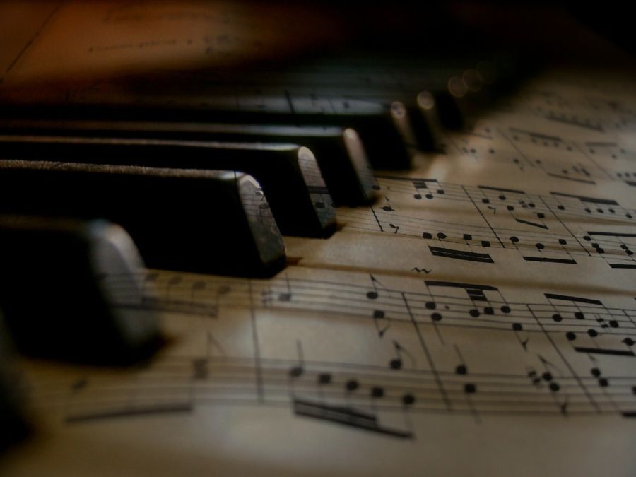 Comment lire des partitions de piano